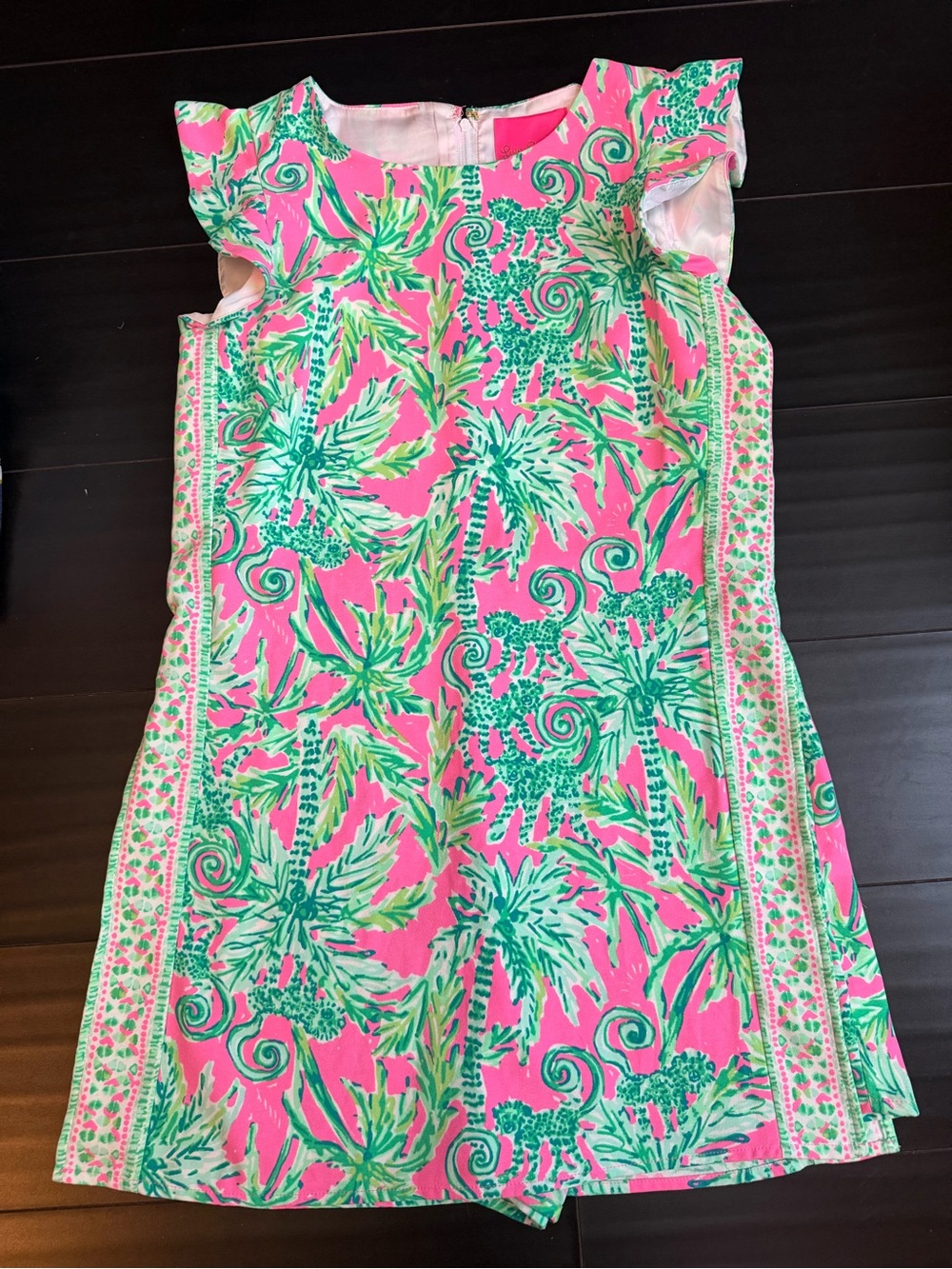 Lilly Pulitzer adda shift romper in hangin around EUC size 2
